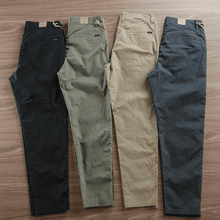 Carregar imagem no visualizador da galeria, Kit 4 Calças Masculina em Sarja + 2 Jaquetas Premium Reversível Bege/Preta. Brinde Carteira + Relógio Exclusivo até Dia dos Pais
